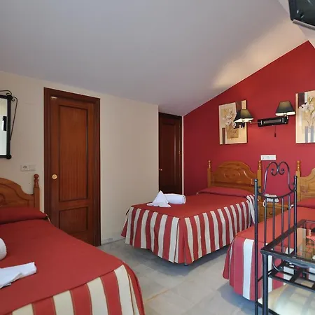 La Fuente Guest house *