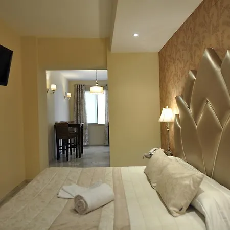 La Fuente Guest house *